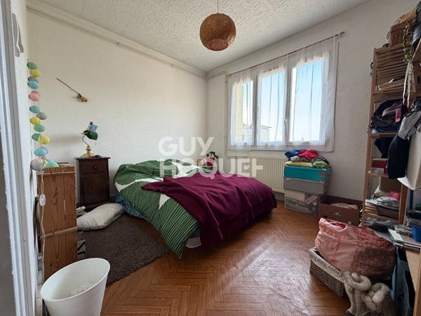 À LOUER - Appartement 4 pièces avec balcon à CREST