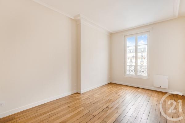 Appartement T2 à vendre  2 pièces - 47,40 m 2   PARIS  - 75015