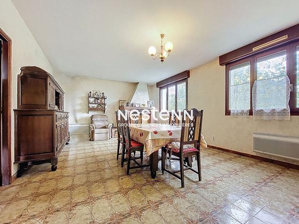 A VENDRE - PORTET SUR GARONNE COTE VILLAGE - 5 PIECES - 130 M² HAB - 1752 M² DE TERRAIN