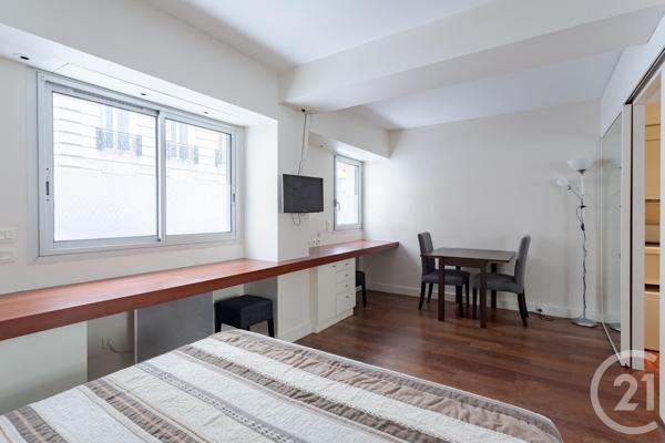 Appartement Studio à vendre  1 pièce - 24,76 m 2   PARIS  - 75006