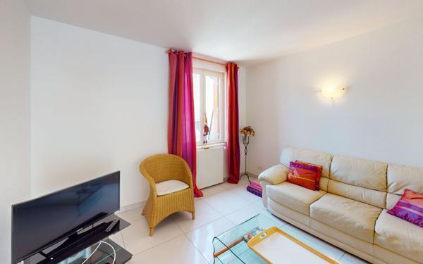 Appartement à vendre    4 pièces • 110 m2 Saint-Geniez-d'Olt