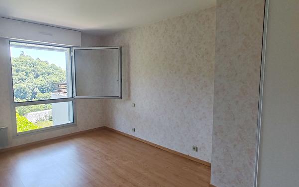 Appartement à vendre    4 pièces •  Rodez
