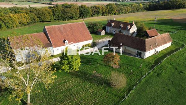 Propriété 3 logements sur terrain de 3,5ha