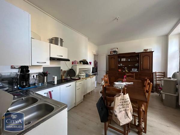 Appartement à louer 4 pièces 114.16m²