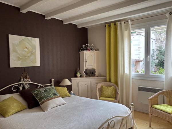 Villeneuve-lès-Avignon (30400) VILLENEUVE-LES-AVIGNON, QUARTIER TOUR PHILIPPE LE BEL, VENTE D'UN ENSEMBLE IMMOBILIER COMPOSÉ DE 2 MAISONS