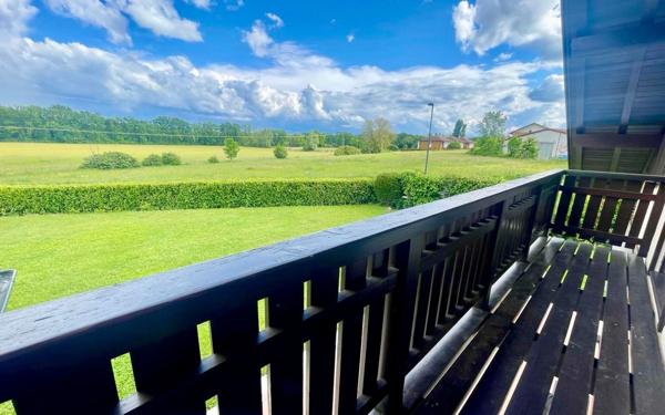 Maison à vendre    8 pièces • 230 m2 Prévessin-Moëns