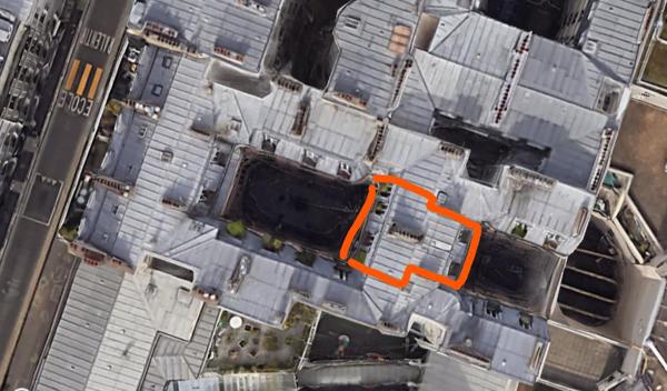 75009 PARIS - Quartier Martyrs-Lorette-Cadet- Appartement lumineux, traversant avec 6  balcons et belle vue