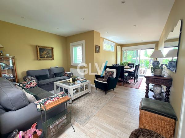 Quartier Des Fleurs -129 m2 Hab +jardin , Ronchin