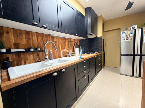 Quartier Des Fleurs -129 m2 Hab +jardin , Ronchin