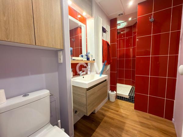 Quartier Des Fleurs -129 m2 Hab +jardin , Ronchin