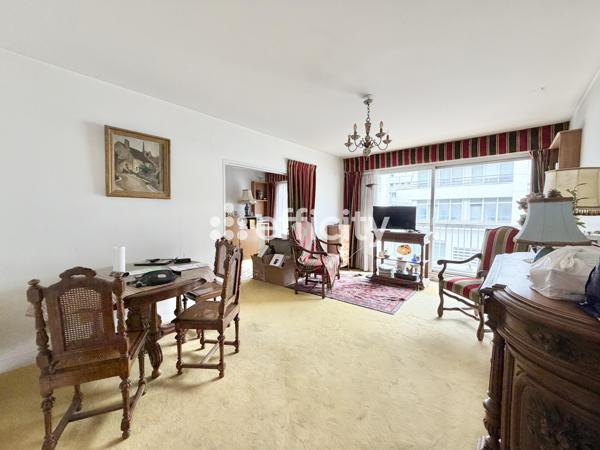 Appartement
         3 pièces
        - 70 m² Exclusivité 590 000 € *