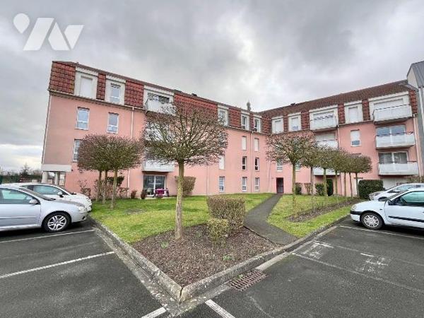 En exclusivité chez votre notaire !! En centre ville d'Hazebrouck, en résidence sécurisée ( 200...