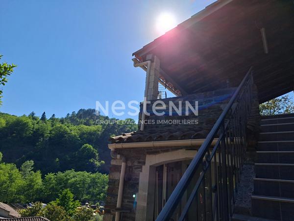 Maison familiale au calme avec terrain et vue