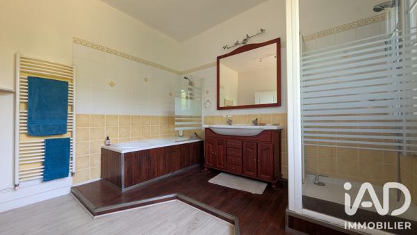 Maison à vendre 7 pièces 205 m² Ambarès-et-Lagrave