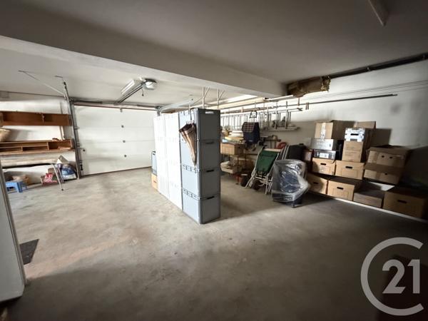 Maison à vendre  7 pièces - 187,82 m 2   ROYAN  - 17