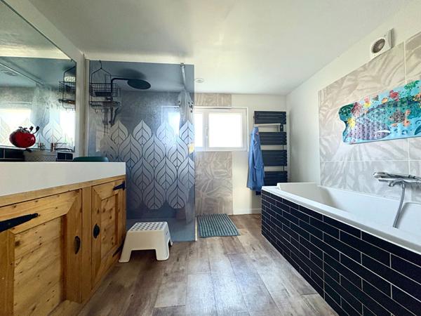 Maison avec jardin et garage à Poitiers