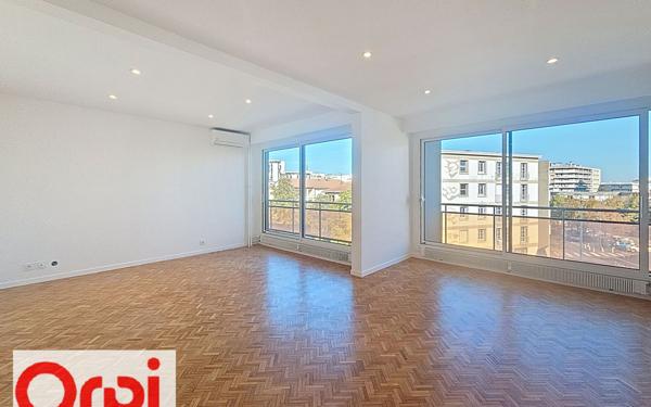 Appartement à vendre    5 pièces • 129,01 m2 Chamalières