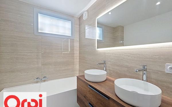 Appartement à vendre    5 pièces • 129,01 m2 Chamalières