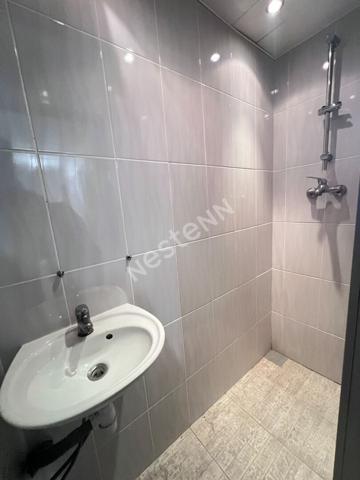 AXE PASSANT LAON-REIMS : Immeuble local commercial + appartement