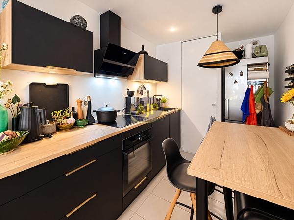 Appartement à vendre Saint Jean De Monts - 2 pièces, 40m² avec 1 chambre(s) à 198 900€ - AJP Immobilier Saint-Jean-de-Monts