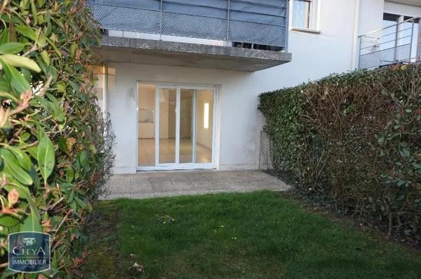 Appartement à louer 3 pièces 60.51m² Le Bourgneuf-la-Forêt (53410)