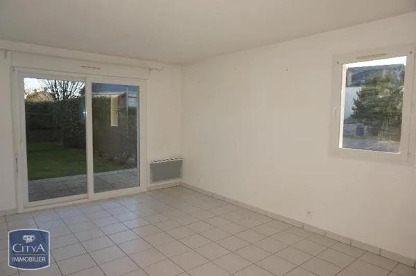 Appartement à louer 3 pièces 60.51m² Le Bourgneuf-la-Forêt (53410)