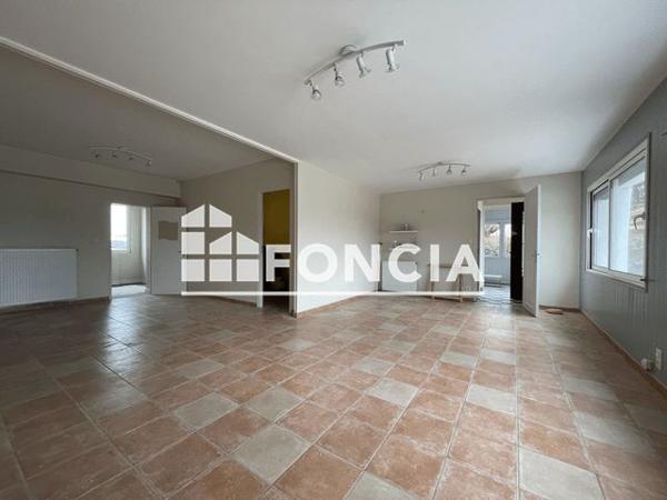 Location Appartement 3 pièces 95.43 m² - 26 AVENUE JEAN CHATEAUREYNAUD Sorges 24420