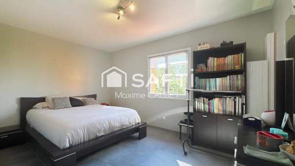 Maison provençale avec piscine, spa et dépendance