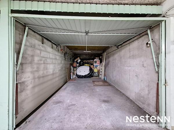 Coeur de ville Cavalaire-sur-Mer - dernier étage - 3 chambres - 41 m² de terrasse et garage de 18 m²