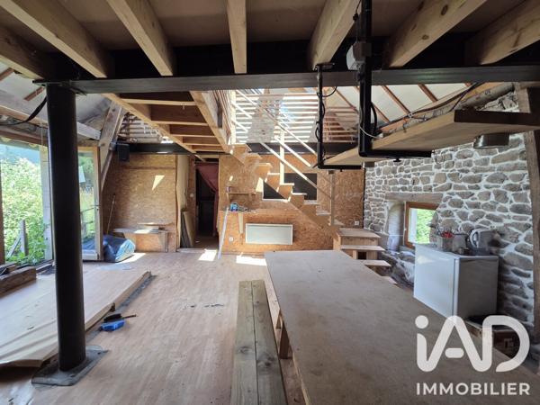 Maison à vendre 4 pièces 135 m² Faux-la-Montagne