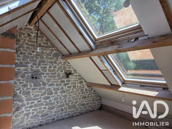 Maison à vendre 4 pièces 135 m² Faux-la-Montagne