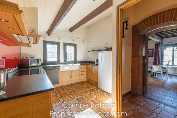 Maison de 180m². 6 pièces