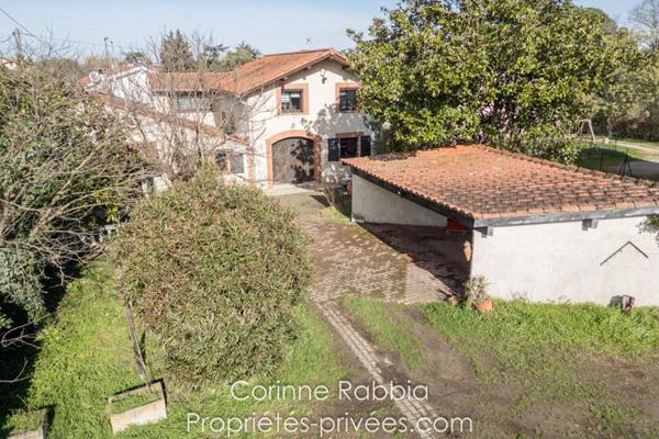 Maison de 180m². 6 pièces