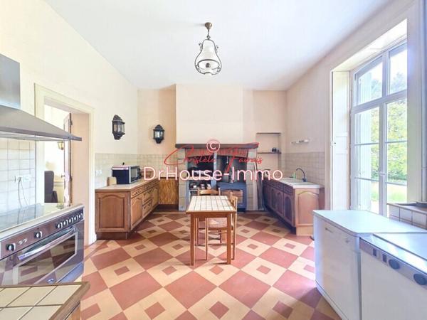 Maison à vendre 11 pièces de 331 m²