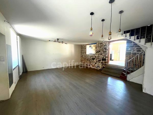 Maison à vendre 5 pièces SAINT GUINOUX (35), 850 m² de terrain