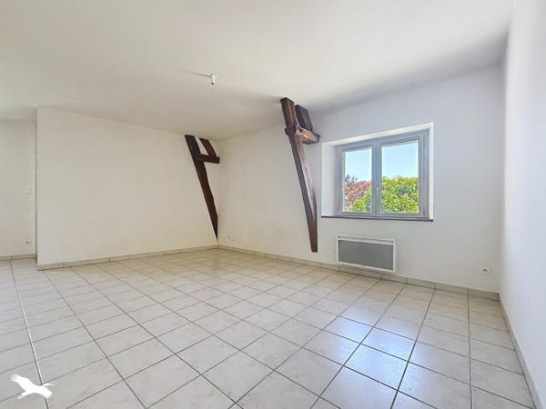 Maison 210 000 € Puybrun 8 p 201 m² DPE D