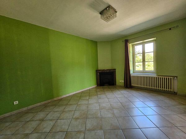 Location Maison 5 pièces Saint-Genix-sur-Guiers 73240 à la location