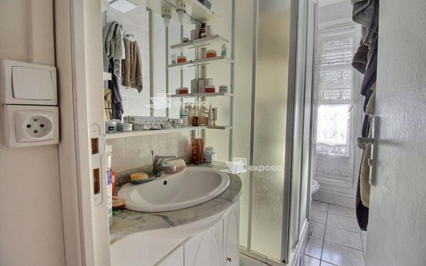 Appartement à vendre    2 pièces • 35 m2 Paris 18