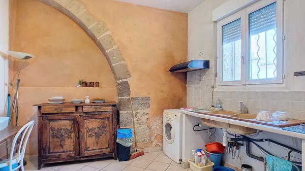 Maison de ville à vendre à Carpentras - 115 000 €