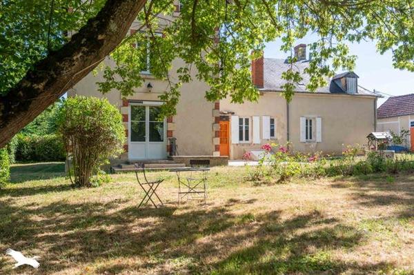 Maison à vendre 250 000 € Ourouer-les-Bourdelins 9 p 210 m² DPE C