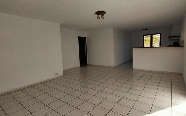 Maison à louer    3 pièces •  Florensac