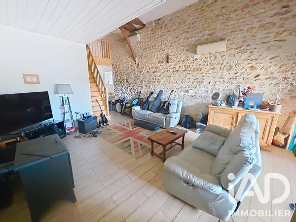 Maison à vendre 7 pièces 188 m² Feuillade