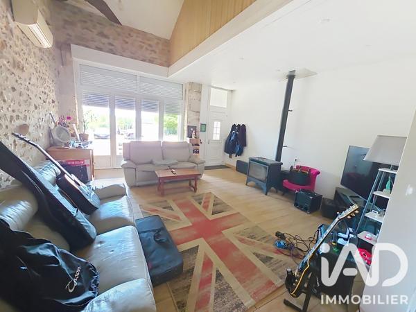 Maison à vendre 7 pièces 188 m² Feuillade