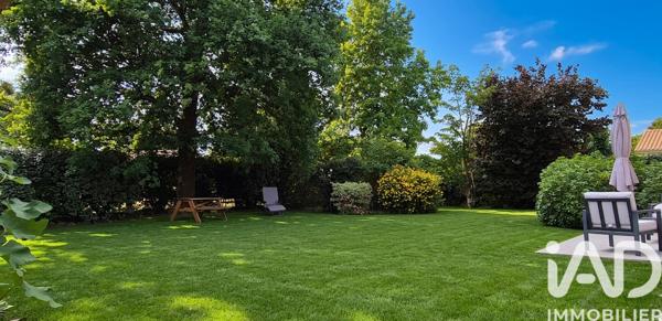 Maison à vendre 6 pièces 149 m² Léognan