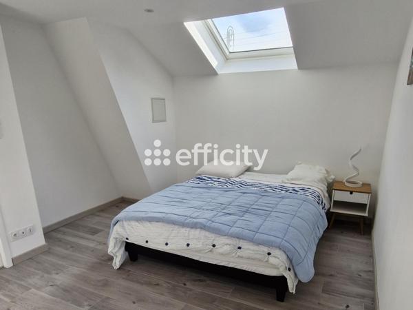 Maison
         5 pièces
        - 115 m² Exclusivité 275 000 € *