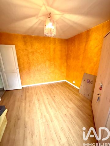 Location appartement 3 pièces 54 m² Enghien-les-Bains