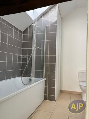 Location maison Saint Gilles : 1 200 € - AJP Immobilier Pacé