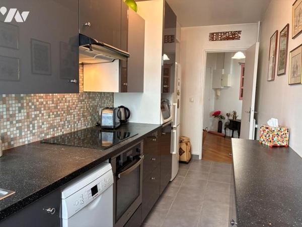 Grand 2 pièces avec terrasse de 30 m²
