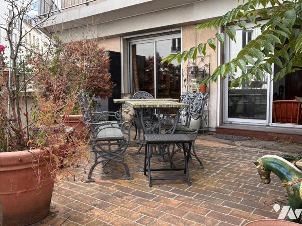 Grand 2 pièces avec terrasse de 30 m²