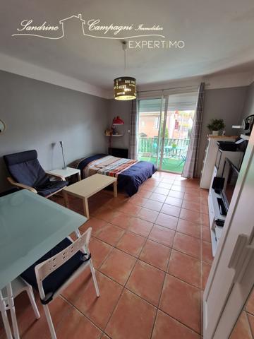 Avignon (84000) AVIGNON proche remparts - STUDIO meublé + cave